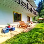 Haus Grubbach Apartamento *